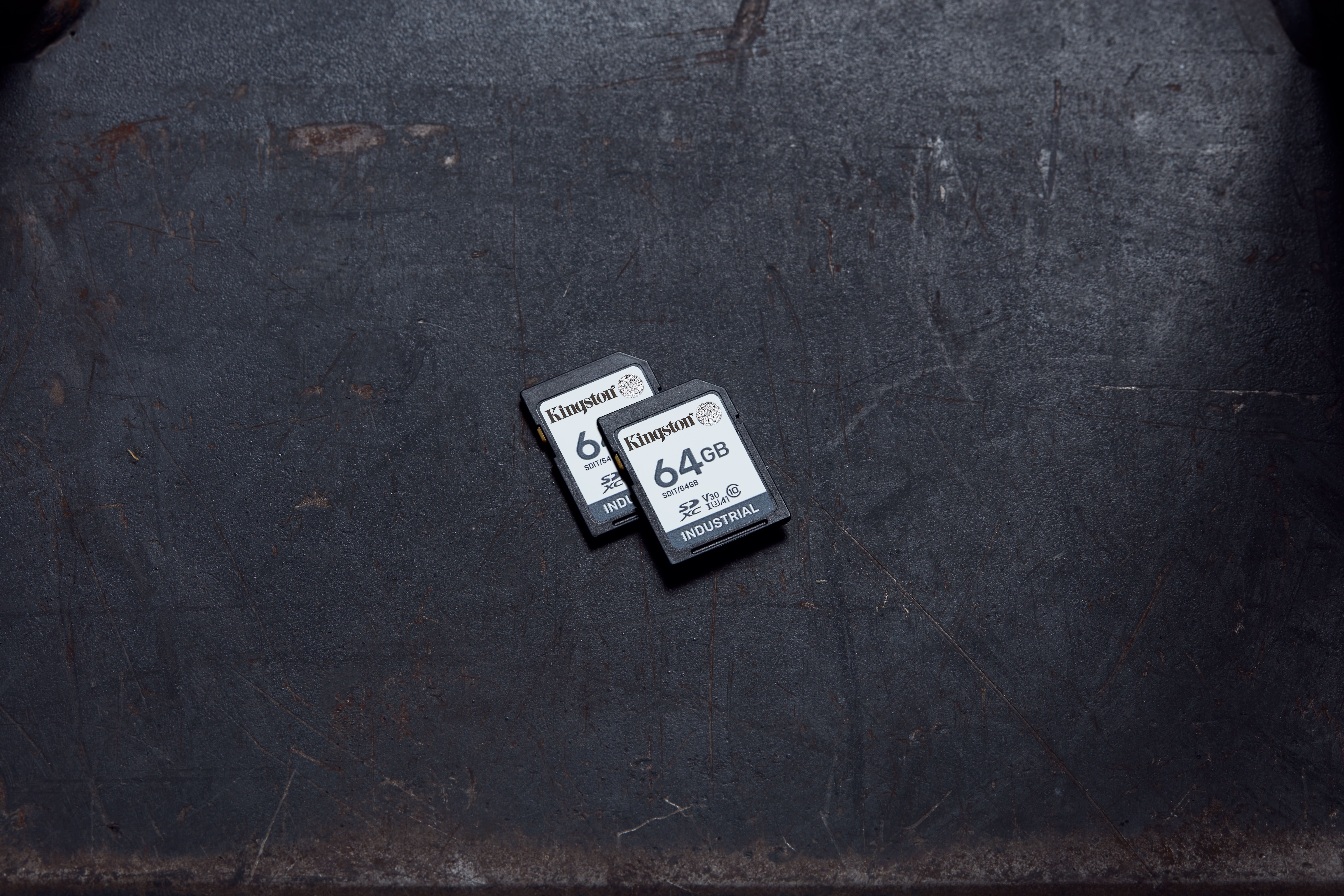 64GB SDXC INDUSTRIAL C10/-40C TO 85C UHS-I U3 V30 A1 PSLC_5