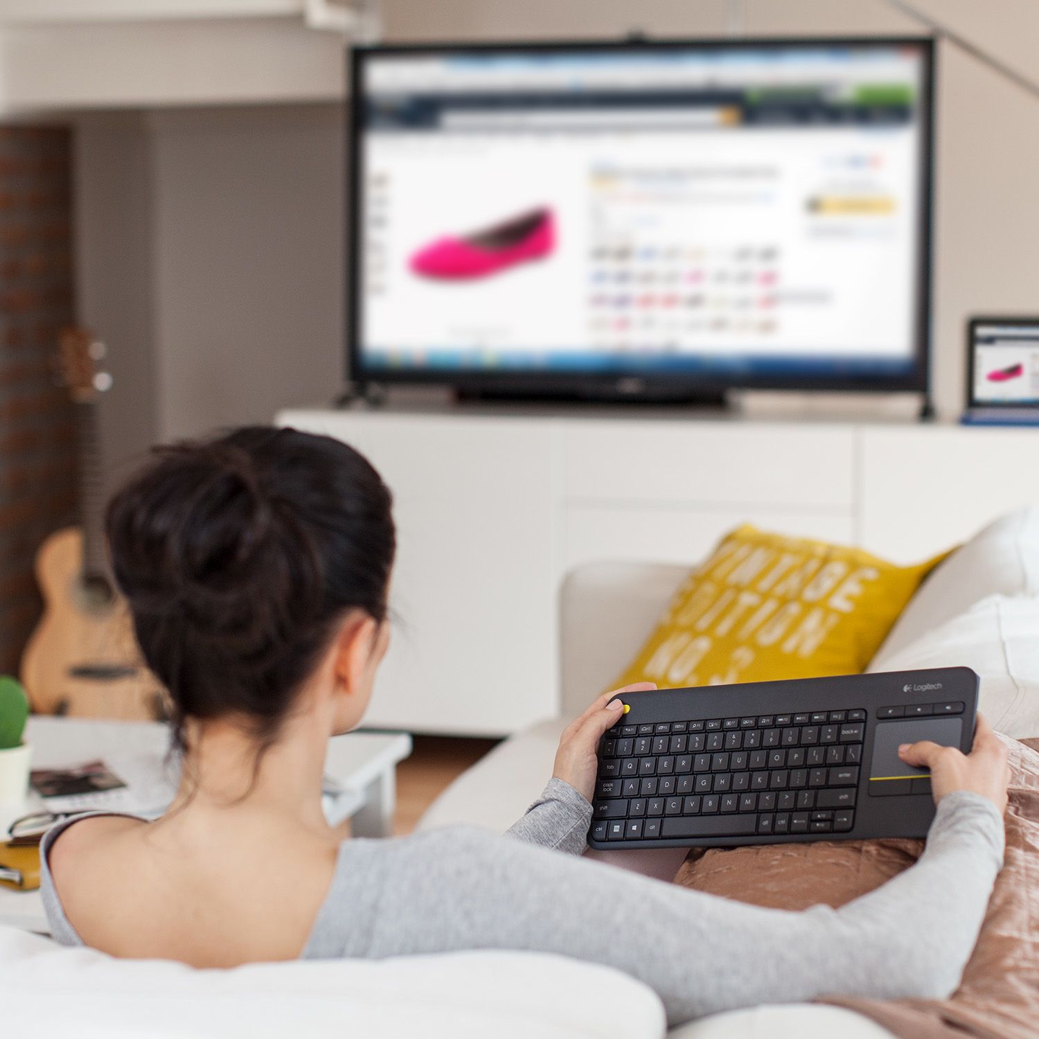 WIRELESS TOUCH KEYBOARD K400+/DARK - NLB - 2.4GHZ CENTRAL_10