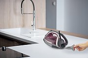 Tefal Ultragliss Anti-Calc Plus FV6840 Steam iron 2800 W Purple  Silver_4