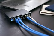Extralink PoE Switch KRIOS 4x Gigabit PoE/PoE+  2x RJ45 Uplink Gigabit  60W_2