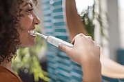 Philips DiamondClean 9000 HX9914/57 2-pack sonic electric toothbrush with charger & app_7