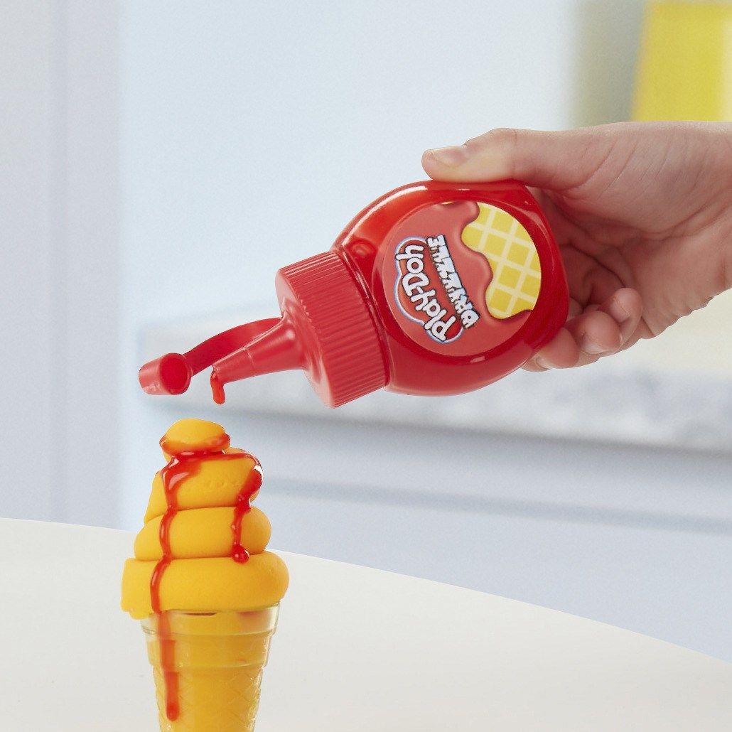 PROMO Play-Doh Rainbow Ice Cream Parlour E6688 635863 HASBRO_10