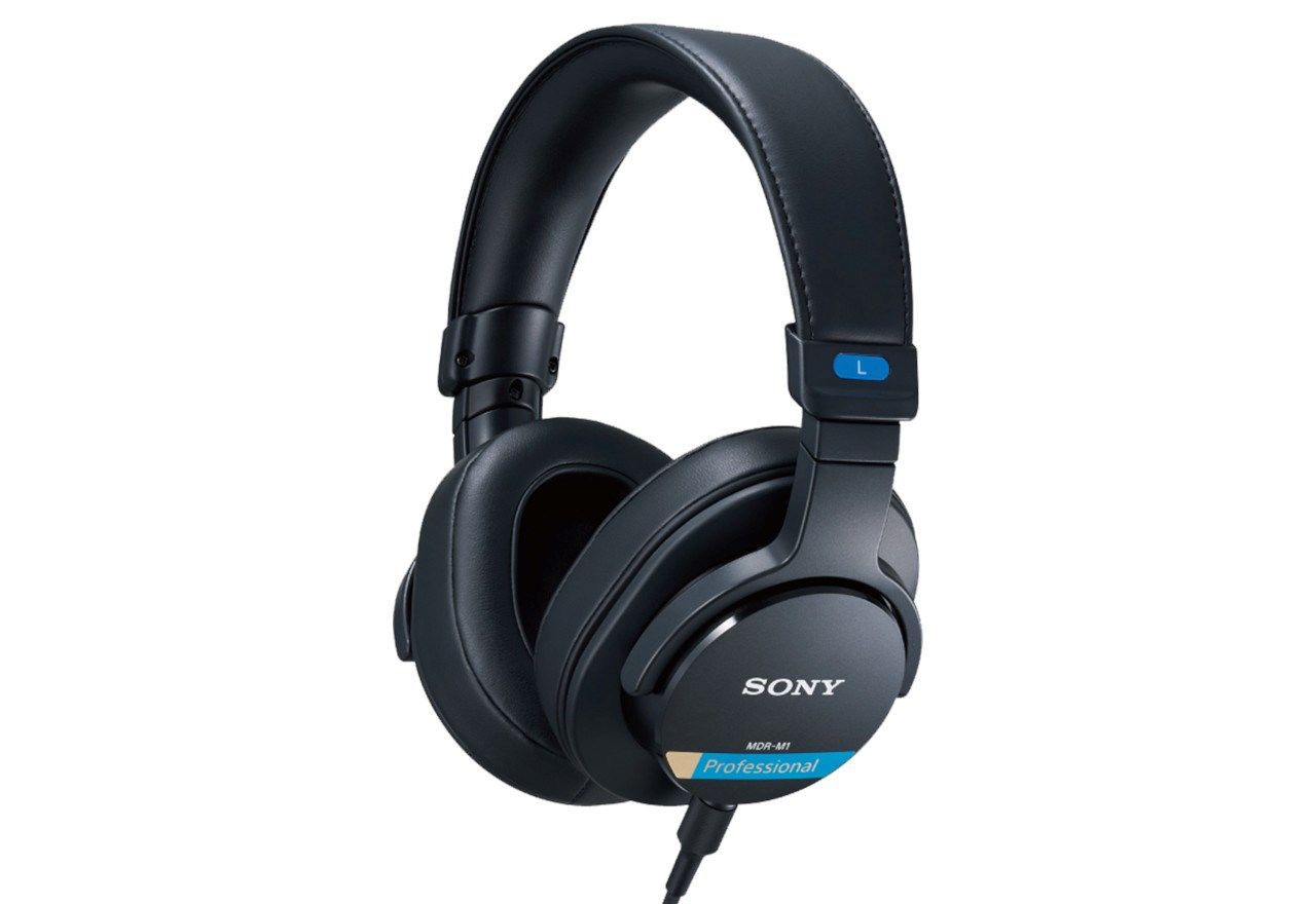 Sony MDR-M1 - closed studio headphones_3