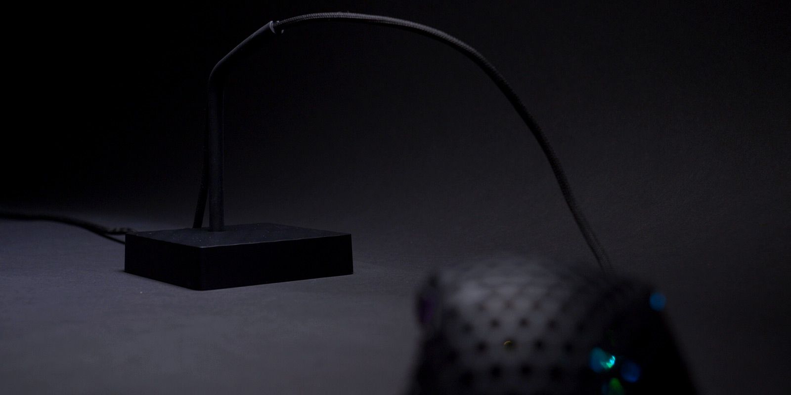 B4 MOUSE BUNGEE BLACK/_4